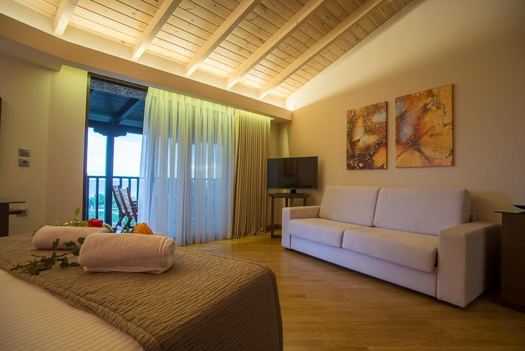 Nepheli Hotel Kastrosikia Esterno foto