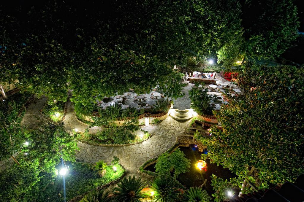 Nepheli Hotel Kastrosikia Esterno foto