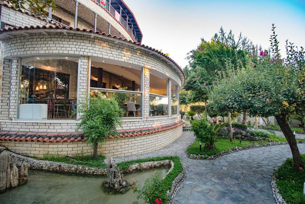 Nepheli Hotel Kastrosikia Esterno foto