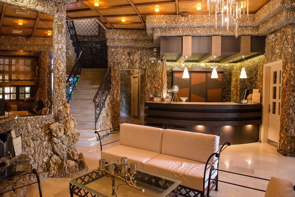 Nepheli Hotel Kastrosikia Esterno foto