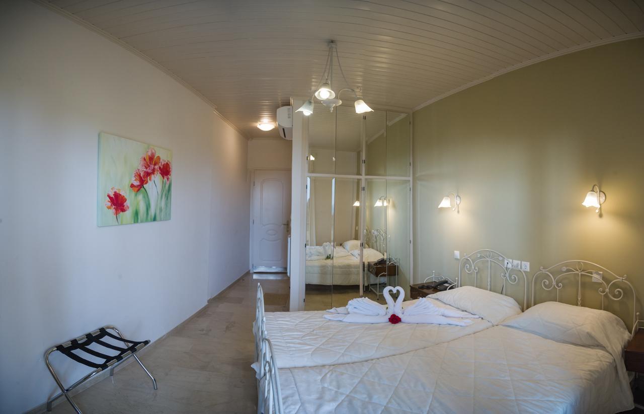 Nepheli Hotel Kastrosikia Esterno foto