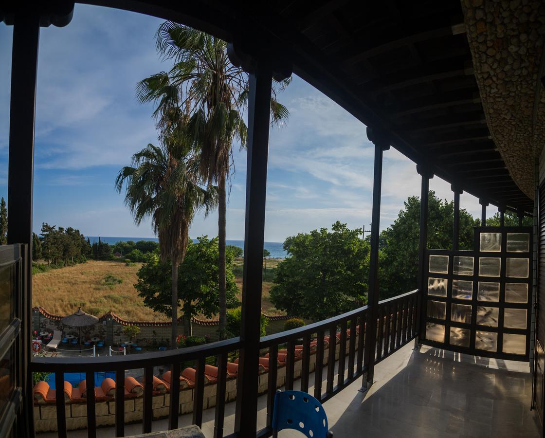 Nepheli Hotel Kastrosikia Esterno foto
